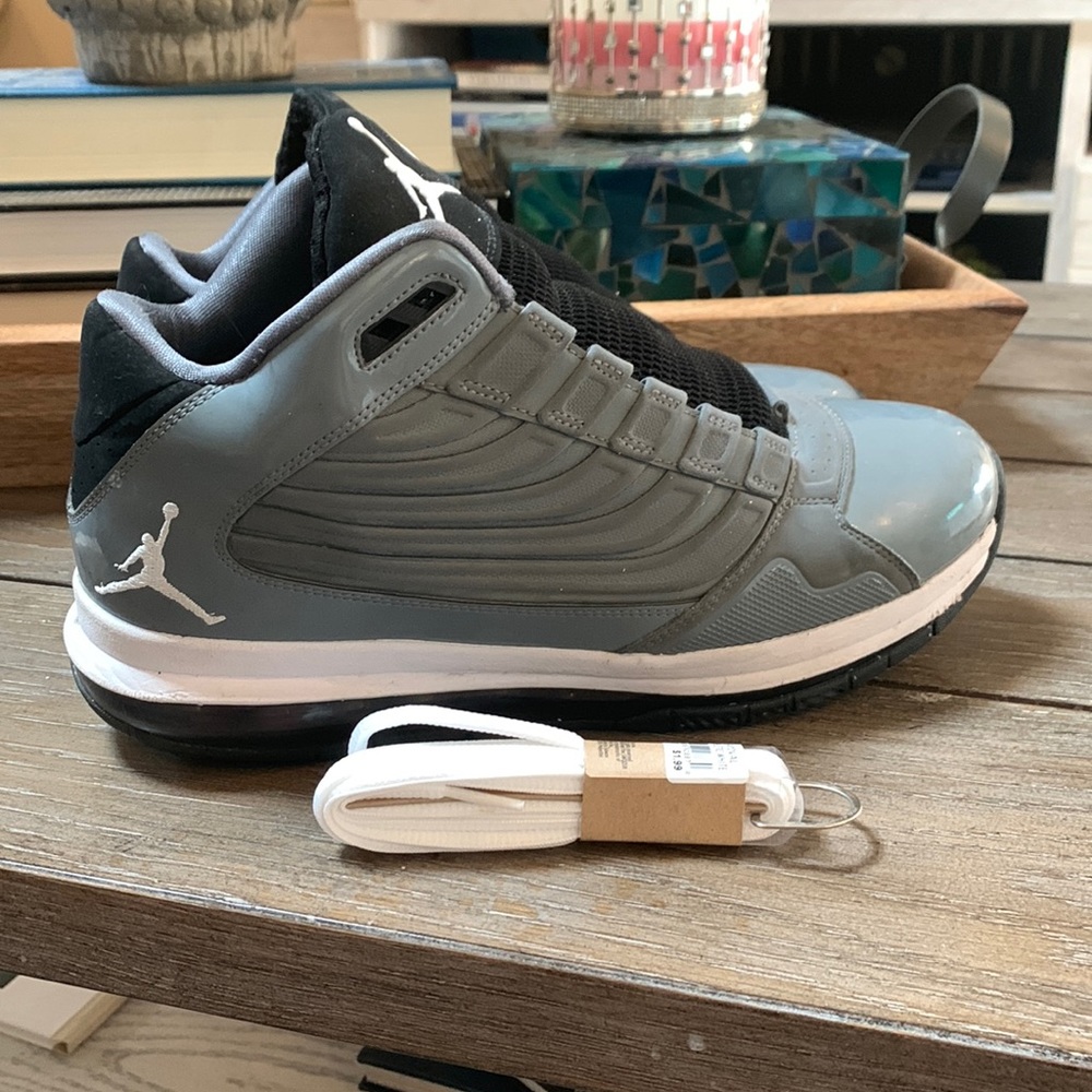 Jordan Big Ups Light Grey Size 9